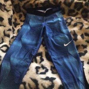 Nike Dri Fit leggings size small